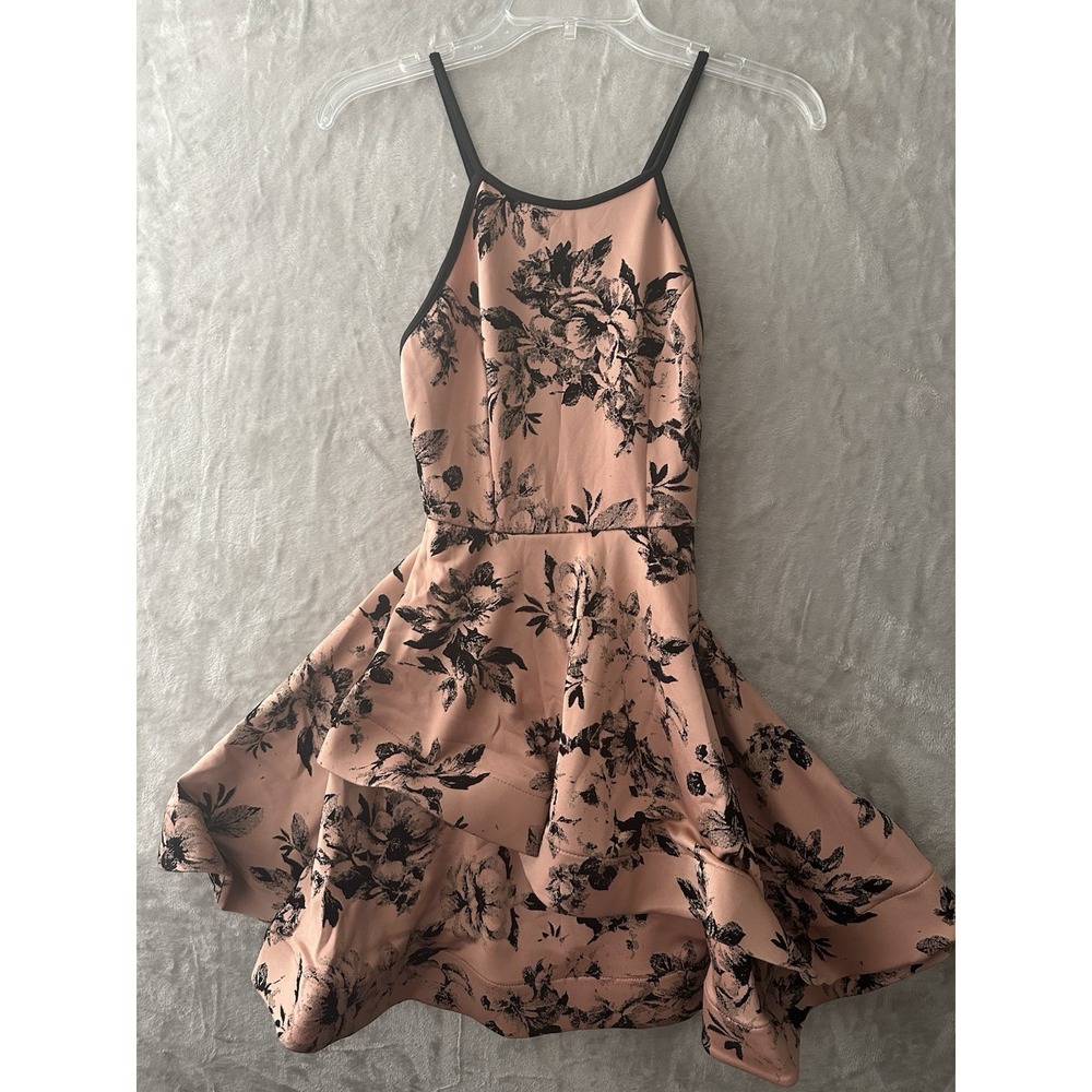 January 7 Dress Women Small Peach Black Floral Halter Tiered Skirt OpenBack Mini